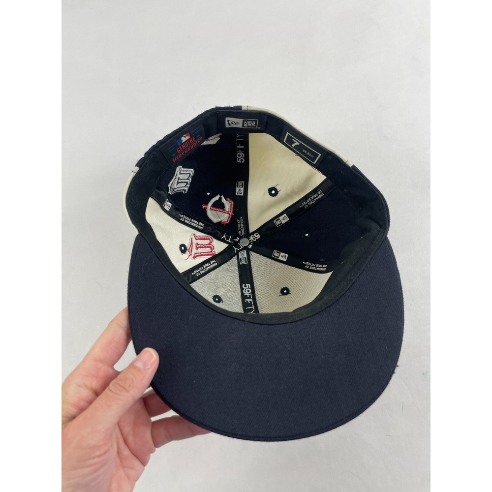MLB Close Cap Size 7 55.8cm Black White Red Minnesota Twins Baseball Hat New Era - Picture 6 of 9
